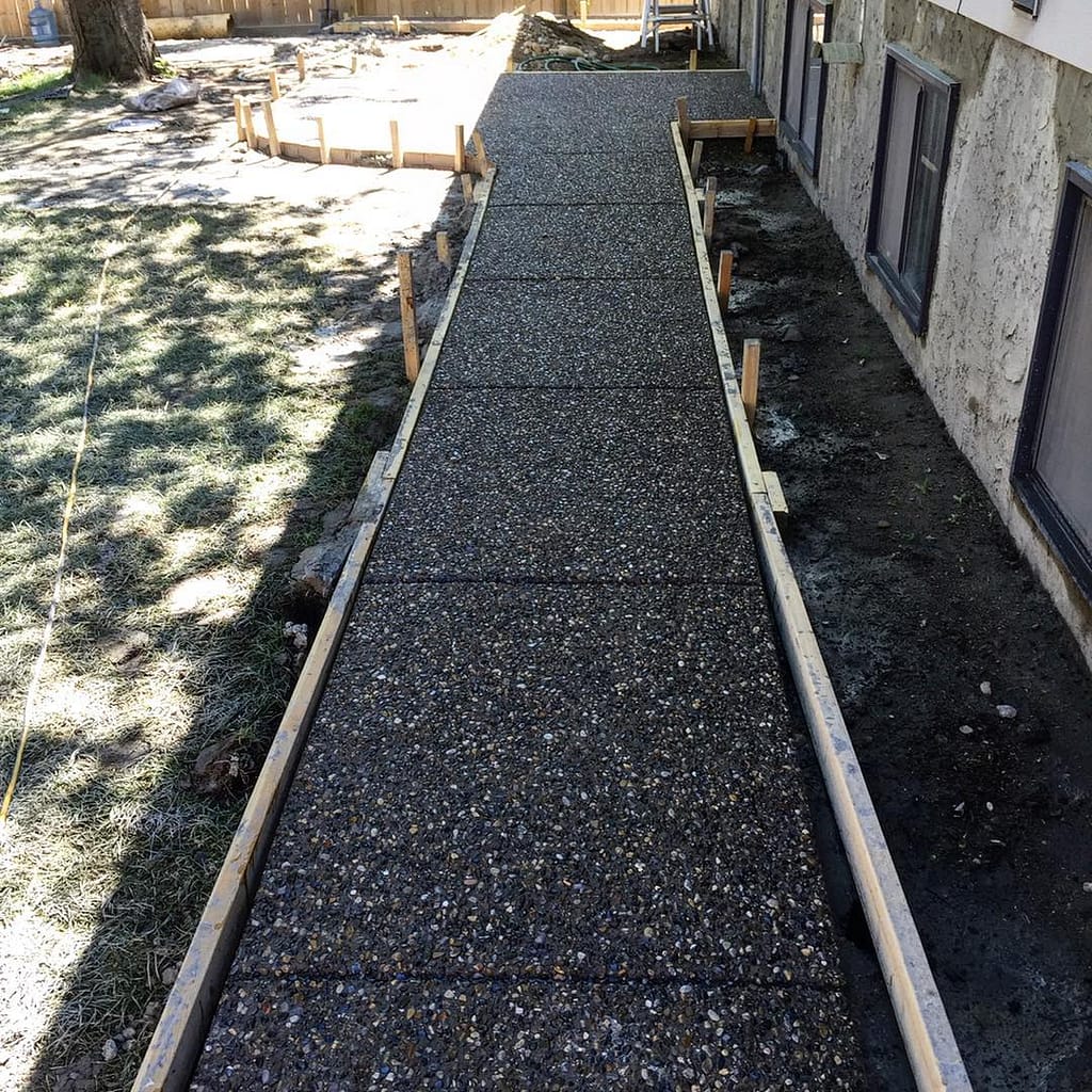 exposed-concrete-walkway-calgary1